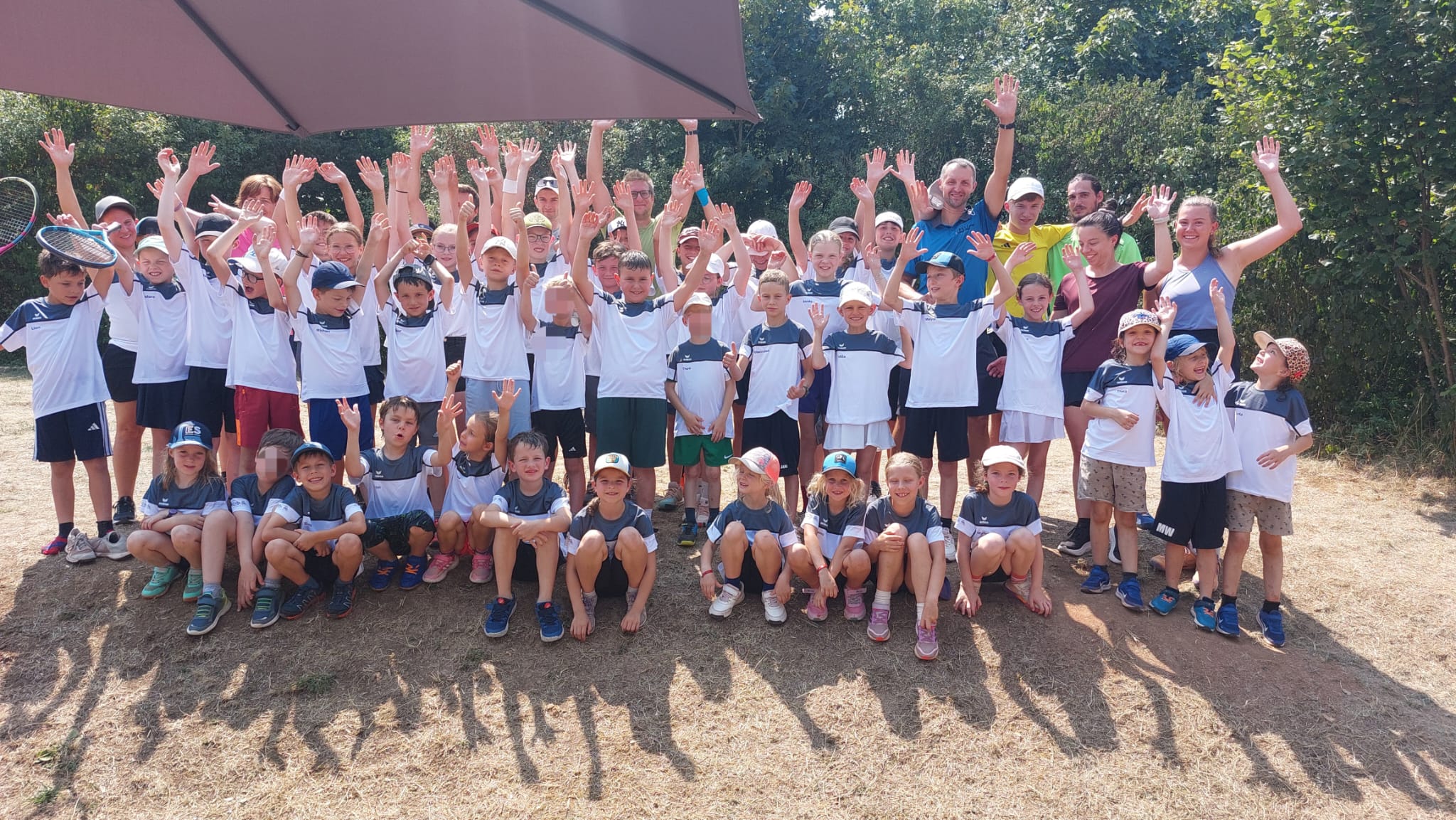 Tenniscamp 2026: 44 Kinder und Jugendliche starten sportlich in die Sommerferien